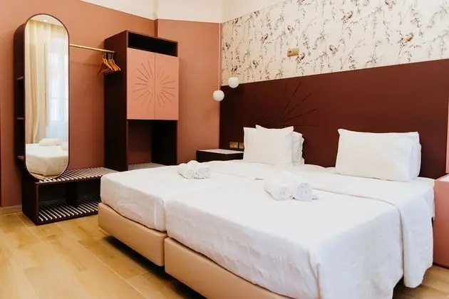 Comfort Tek Büyük veya İki Ayrı Yataklı Oda