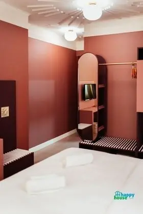 Comfort Tek Büyük Yataklı Oda