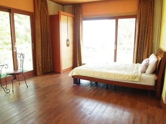 Deluxe Tek Büyük Yataklı Oda (Kitchen, Private Bathroom, Terrace)