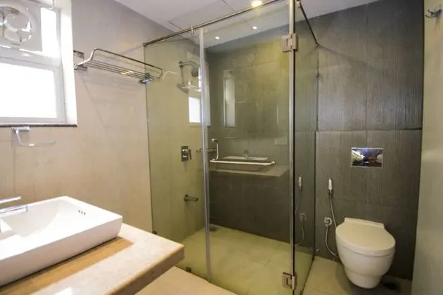 Exclusive Büyük Yataklı Tek Kişilik Oda, 2 Yatak Odası, Bahçe Manzaralı, Bahçeli
