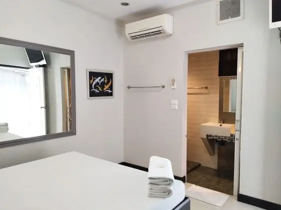 Standard Tek Büyük Yataklı Oda