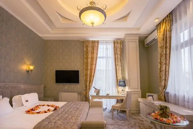 Deluxe Tek Büyük Yataklı Oda, Sauna