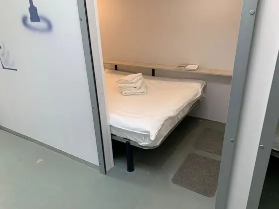 Family Tek Büyük Yataklı Oda