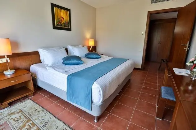 Suite, Bahçe Manzaralı