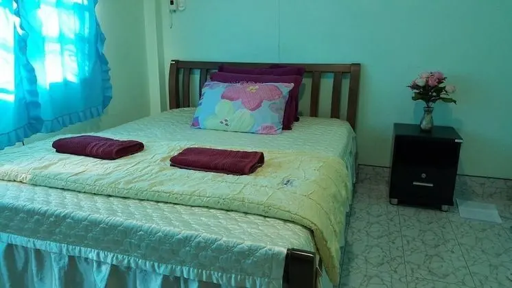 2 Bedrooms Family House (Happy 1)