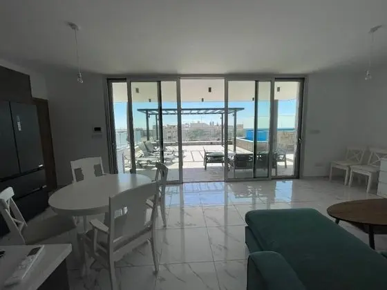 Apart Daire, 3 Yatak Odası, Balkon