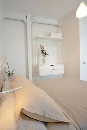 Basic Tek Büyük Yataklı Oda