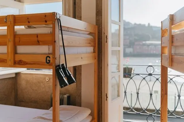 Panoramic Oda, Birden Çok Yatak, Balkon, Nehir Manzaralı