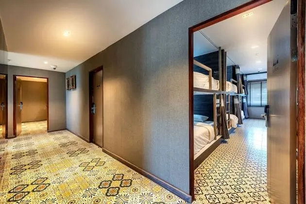 12-Bed Mixed Dormitory