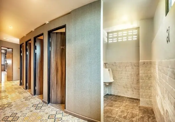 12-Bed Mixed Dormitory