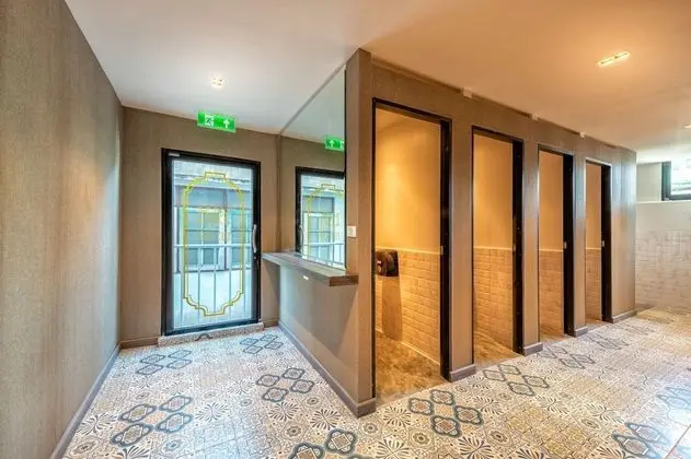 12-Bed Mixed Dormitory