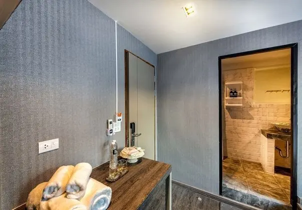 Deluxe Tek Büyük Yataklı Oda, Özel Banyo