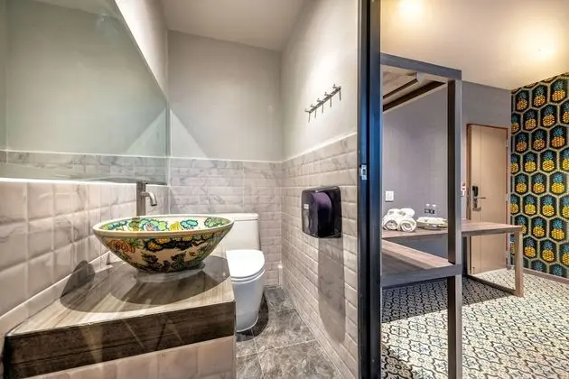 Deluxe Tek Büyük Yataklı Oda, Özel Banyo