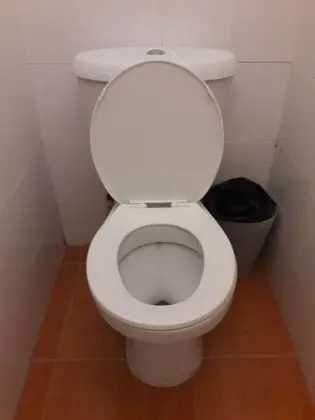 Standard Twin Room with Private Bathroom (Without Window)