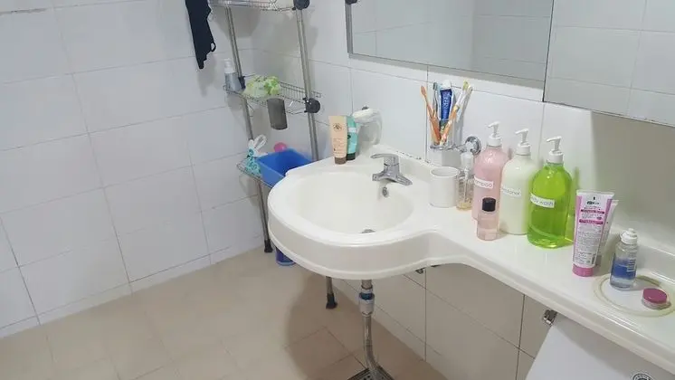 Ortak Ranzalı Oda, Sadece kadınlar için (8 persons)