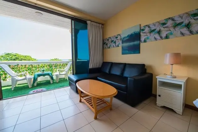 Studio with Sea View