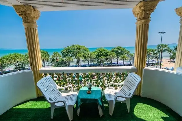 Studio with Sea View