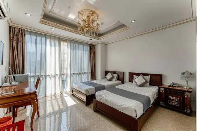 Family Oda, Şehir Manzaralı (Connecting)