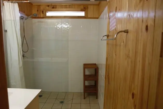 Tek Kişilik Oda, Ortak Banyo