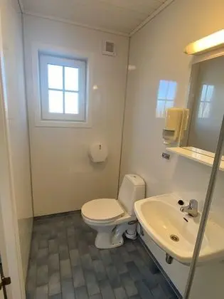Economy Cabin, Multiple Beds, Private Bathroom, Non Smoking