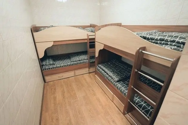 Ortak Ranzalı Oda, Sadece erkekler için (4 guests)