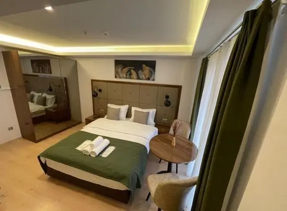 Junior Suite,    , Giriş Katı