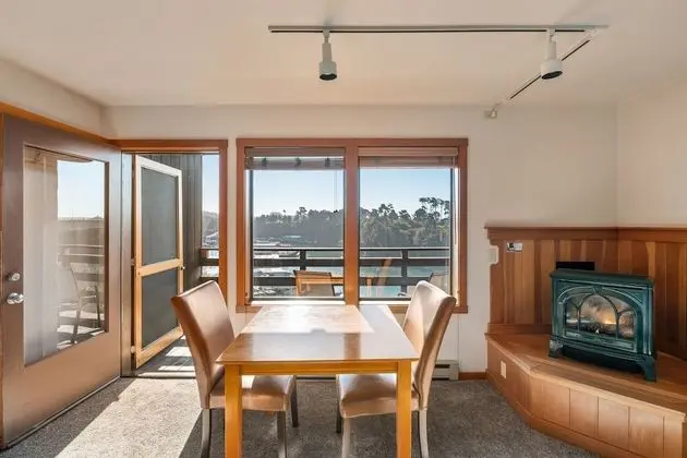Deluxe Stüdyo, 2 Büyük (Queen) Boy Yatak, Balkon, Liman Manzaralı