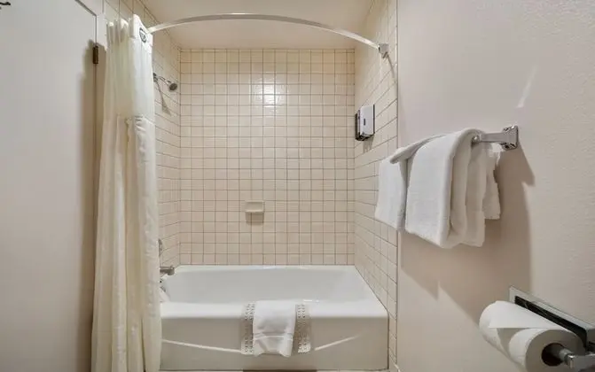 Deluxe Stüdyo, 2 Büyük (Queen) Boy Yatak, Balkon, Liman Manzaralı