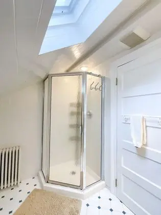 Superior Tek Büyük Yataklı Oda, 1 Yatak Odası, Dağ Manzaralı (Harbor Hill)