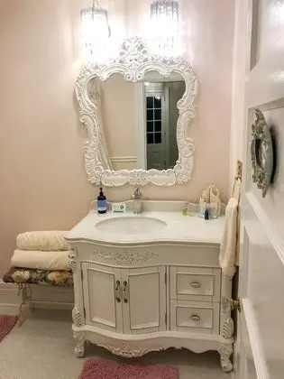 Superior Tek Büyük Yataklı Oda, Özel Banyo, Liman Manzaralı (Victorian)