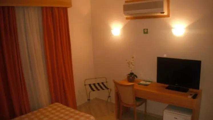 Deluxe Tek Kişilik Oda