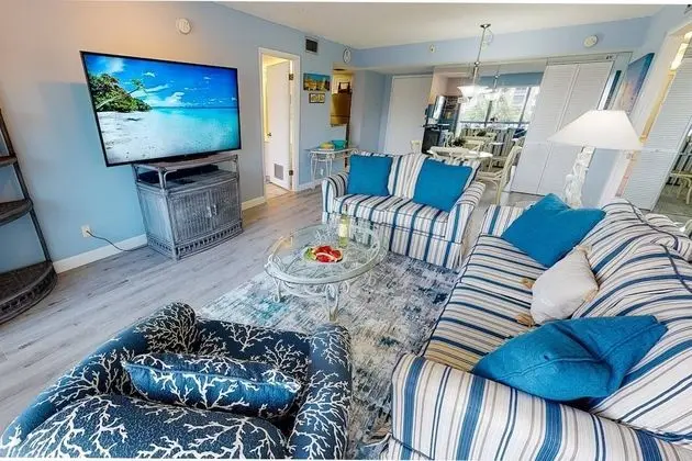 Daire (Harbor Towers 2 Bedroom Bay View)