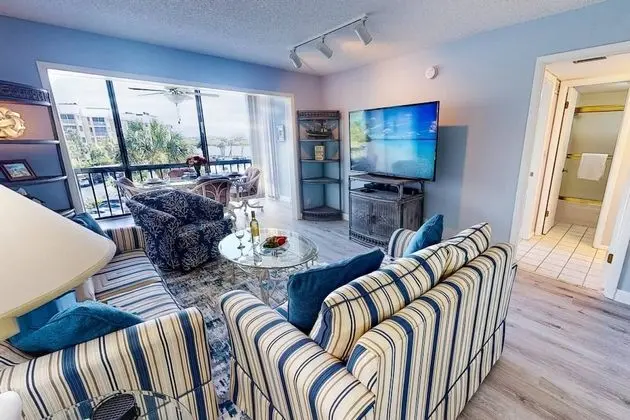 Daire (Harbor Towers 2 Bedroom Bay View)