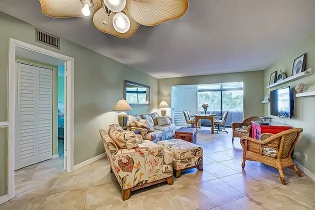 Daire (Harbor Towers Pool View 2 Bedrooms)