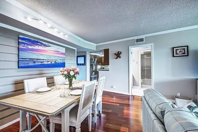Daire (Harbor Towers 3rd Floor, Bay Views)