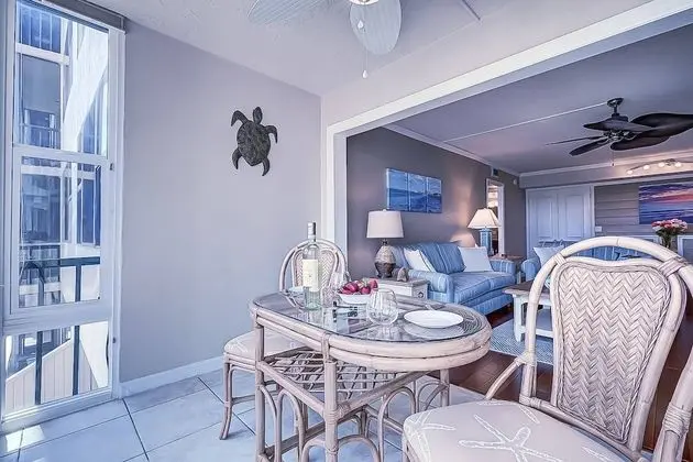 Daire (Harbor Towers 3rd Floor, Bay Views)