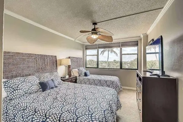 Daire (Harbor Towers 3rd Floor, Bay Views)
