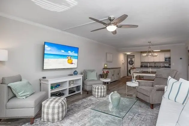 Daire (Harbor Towers End Unit Pool & Bay Vie)