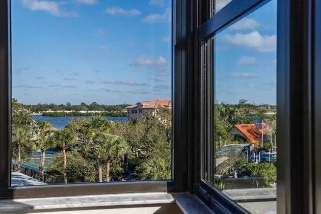 Daire (Harbor Towers End Unit Pool & Bay Vie)