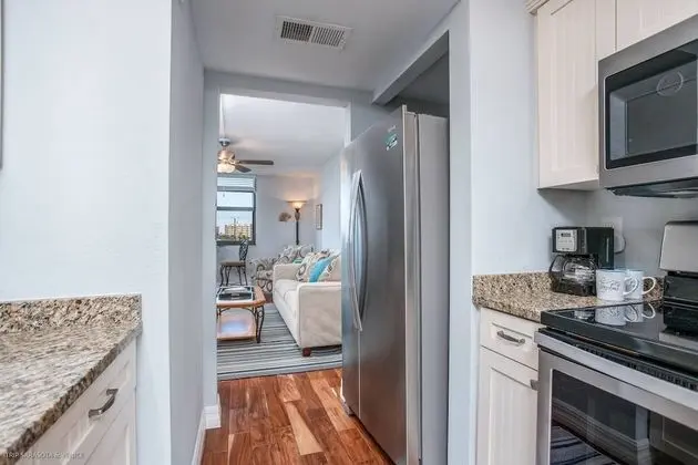 Daire (Harbor Towers Intracoastal Condo)