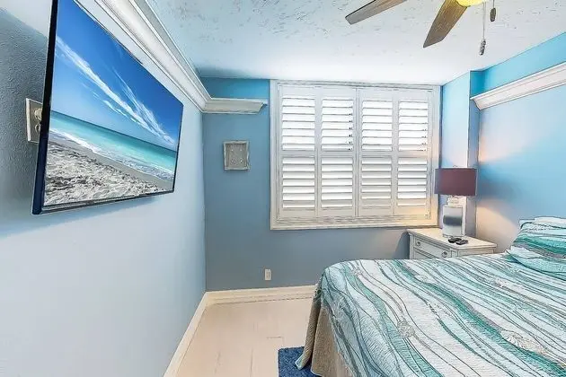 Daire (Harbor Towers Modern 3BR with den)