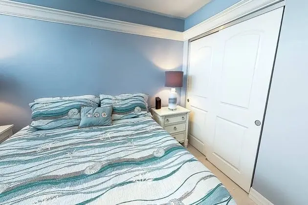 Daire (Harbor Towers Modern 3BR with den)