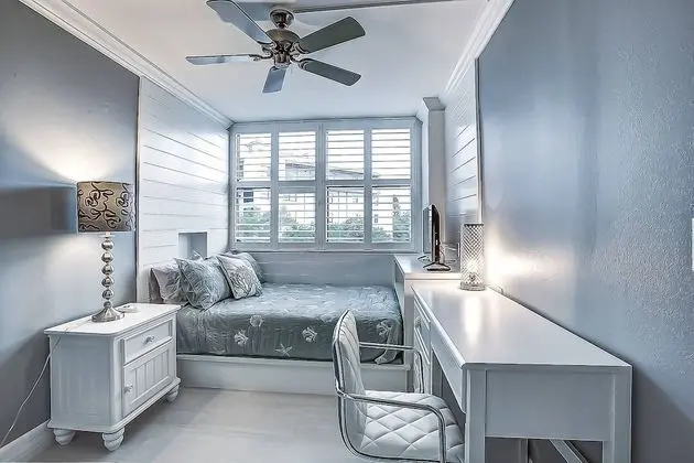 Daire (Harbor Towers Modern 3BR with den)