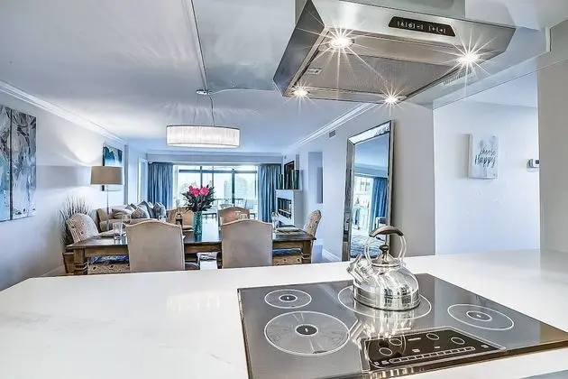 Daire (Harbor Towers Modern 3BR with den)