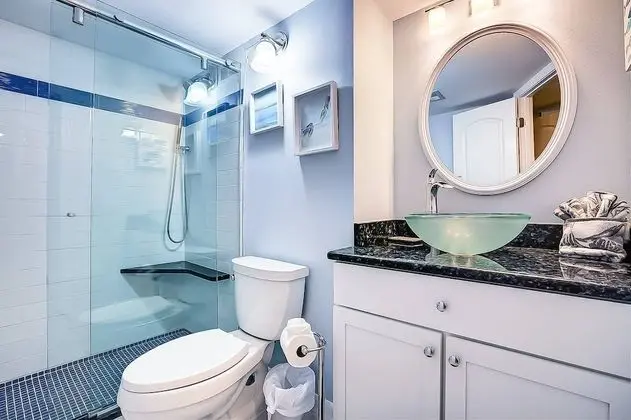 Daire (Harbor Towers Modern 3BR with den)