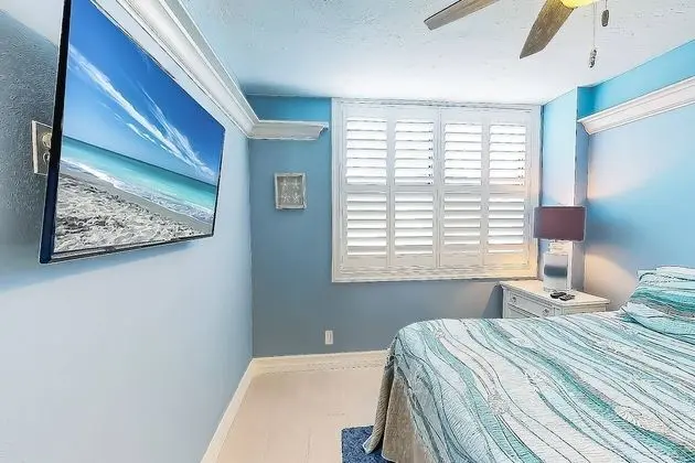 Daire (Harbor Towers Modern 3BR with den)