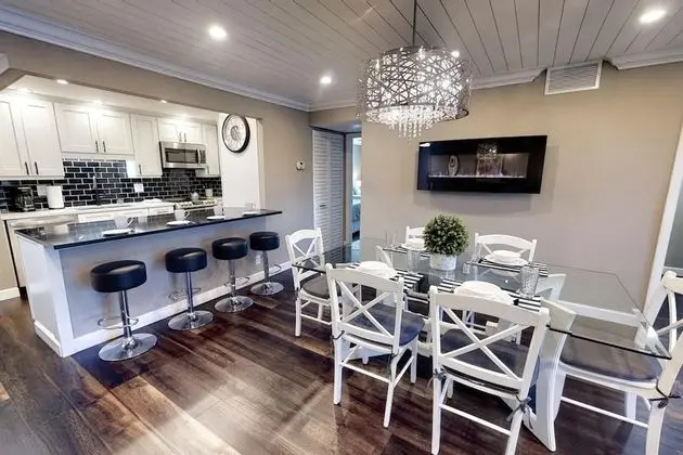 Daire (Harbor Towers Renovated 2nd Floor Sui)