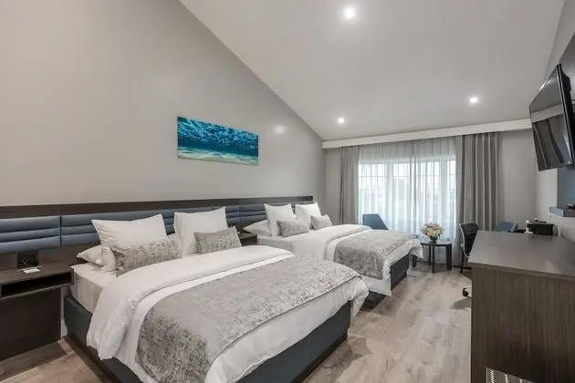 Deluxe Oda, 2 Büyük (Queen) Boy Yatak