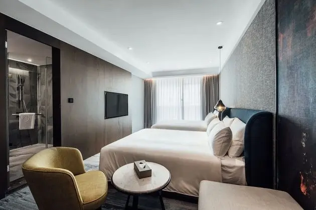 Deluxe Dört Kişilik Oda, Balkon
