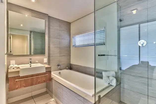 Luxury Tek Büyük Yataklı Oda